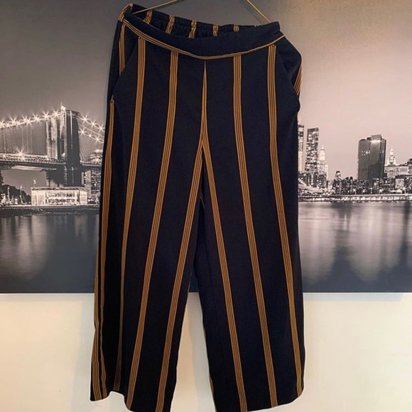 Flare Pants - Picture 2 of 4